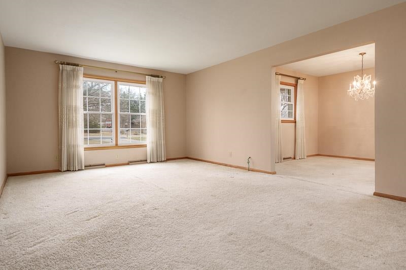 3090 Dallas Road Rockford, IL 61109 - Photo 5 of 45 Gallery Image 5