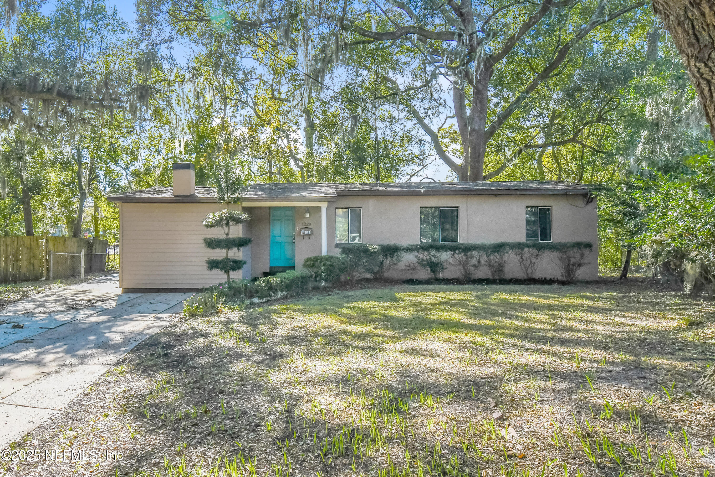 1220 Adrian Court Jacksonville, FL 32205 - Photo 1 of 15 Front View