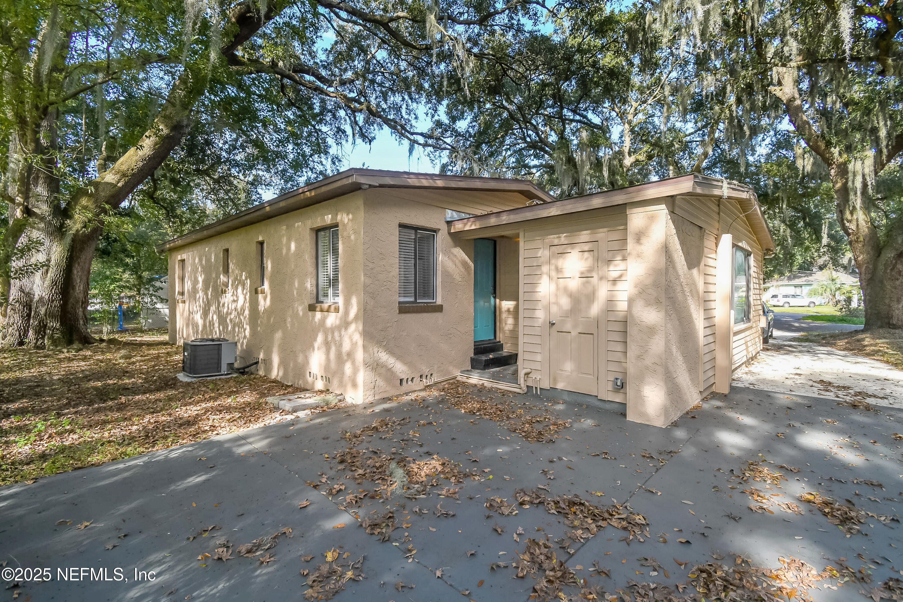1220 Adrian Court Jacksonville, FL 32205 - Photo 15 of 15 015-photo-rear-view-7884517