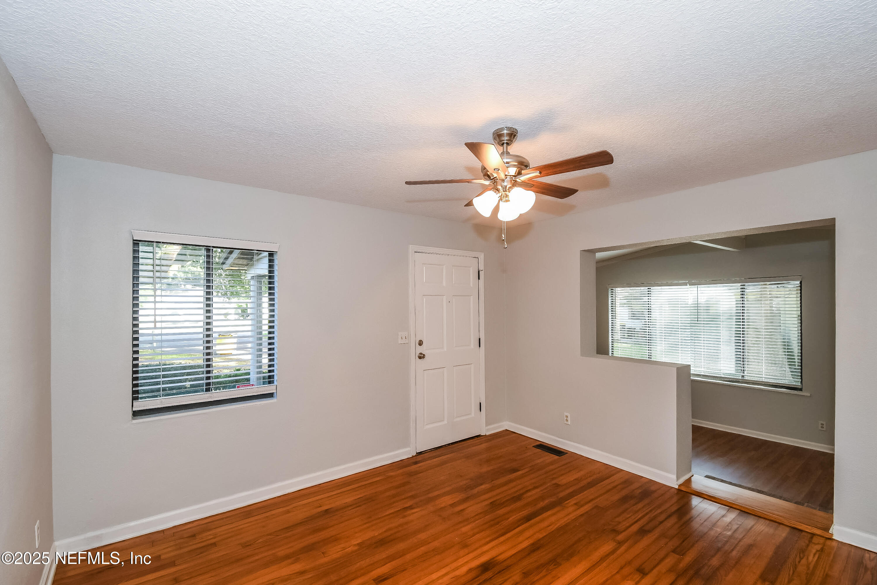 1220 Adrian Court Jacksonville, FL 32205 - Photo 6 of 15 006-photo-dining-room-7884515