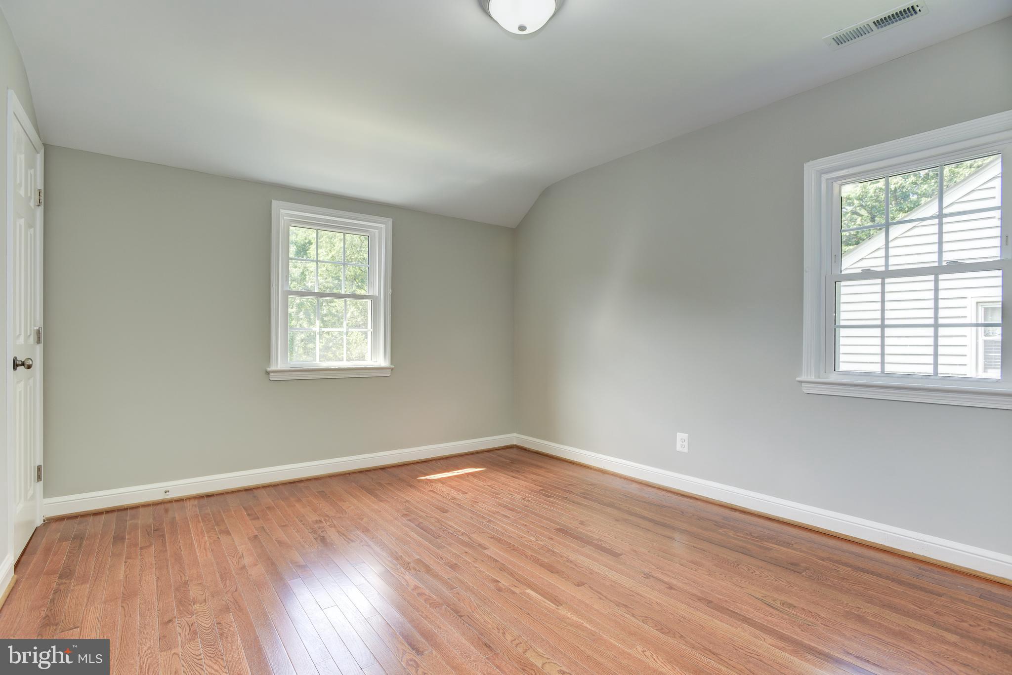 417 Penwood Road Silver Spring, MD 20901 - Photo 20 of 40