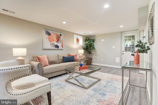 $635,000 | 417 Penwood Road, Silver Spring, MD 20901