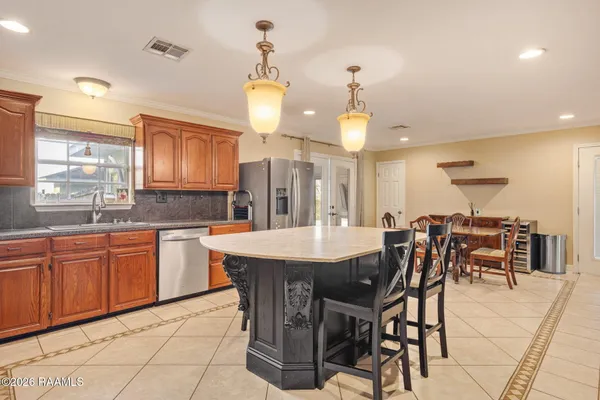 $324,900 | 2033 Isadore Road, Erath, LA 70533