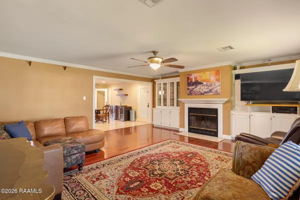 $324,900 | 2033 Isadore Road, Erath, LA 70533