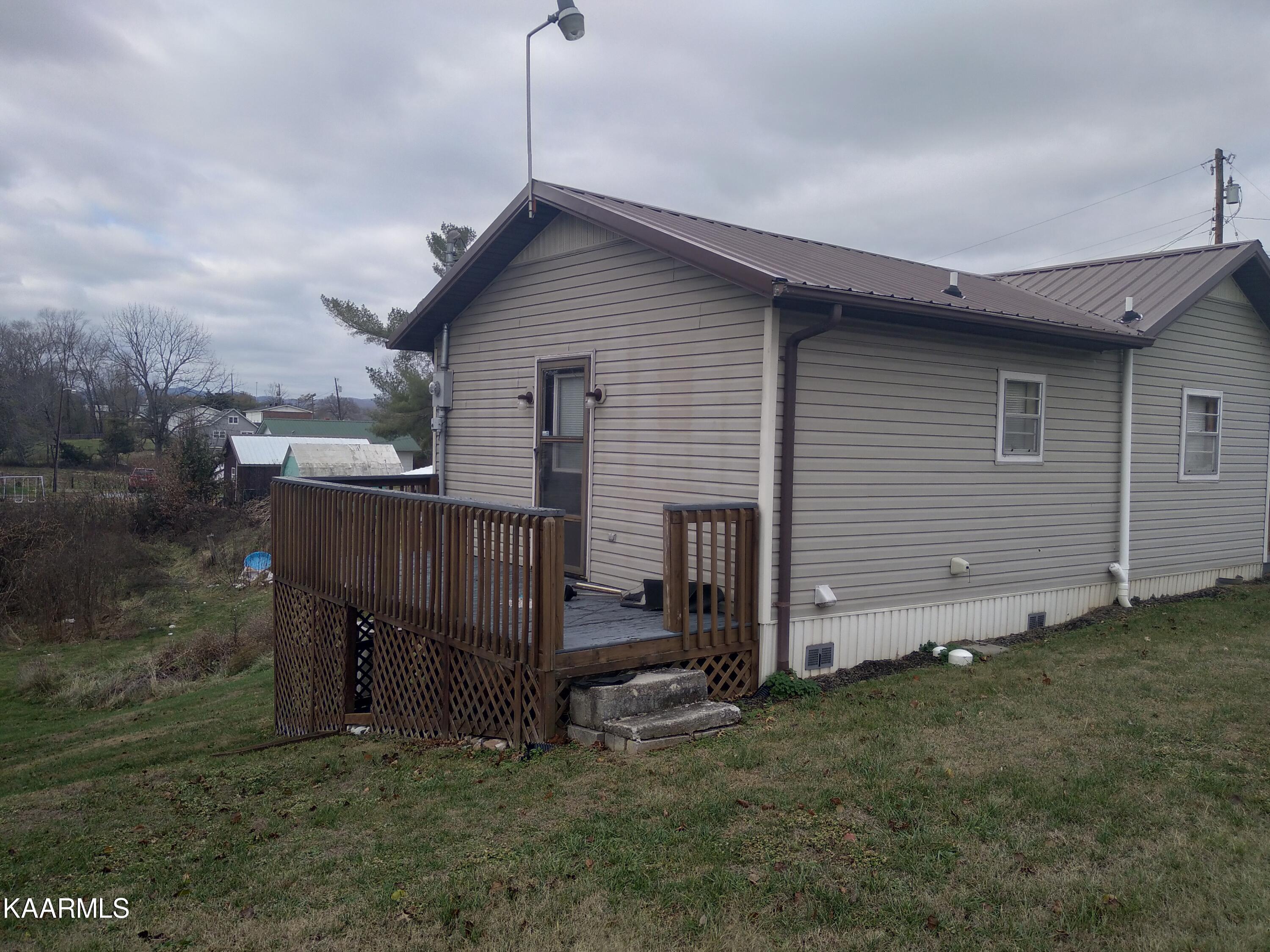 4230 Wilderness Road Ewing, VA 24248 - Photo 4 of 16 20221128_113220