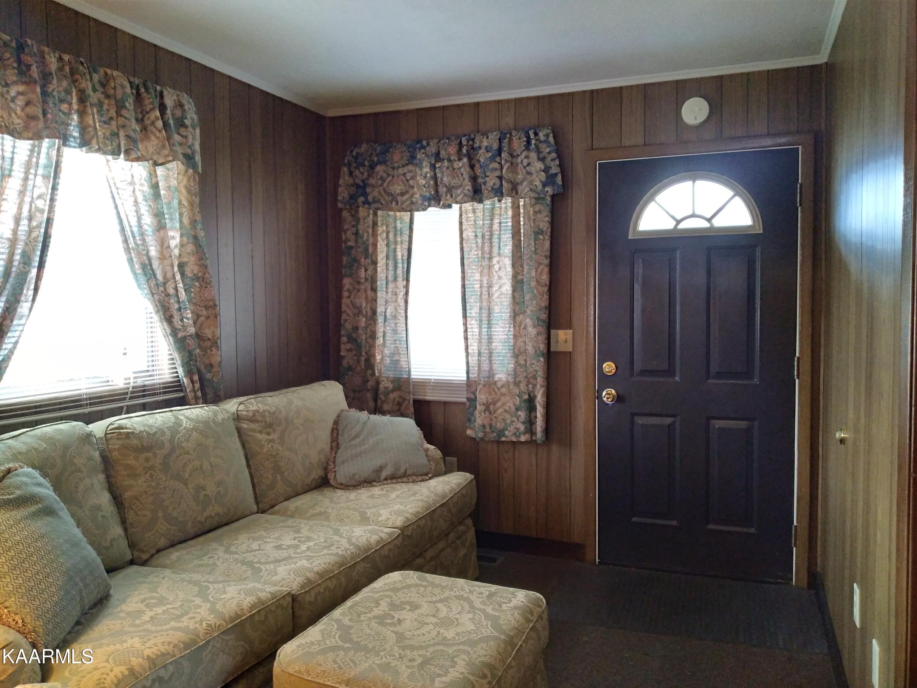 4230 Wilderness Road Ewing, VA 24248 - Photo 5 of 16 20221128_114822