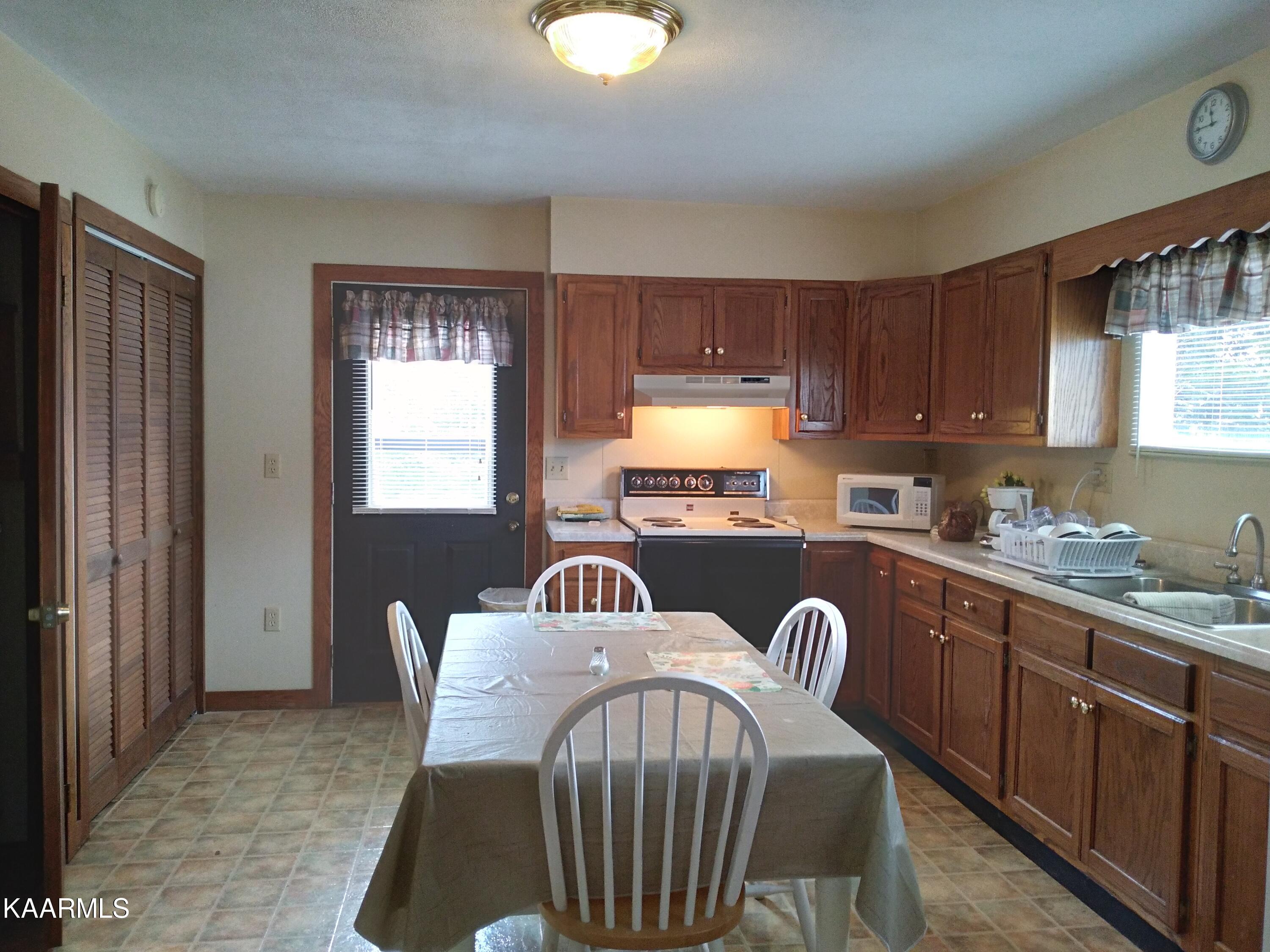 4230 Wilderness Road Ewing, VA 24248 - Photo 10 of 16 20221128_114933