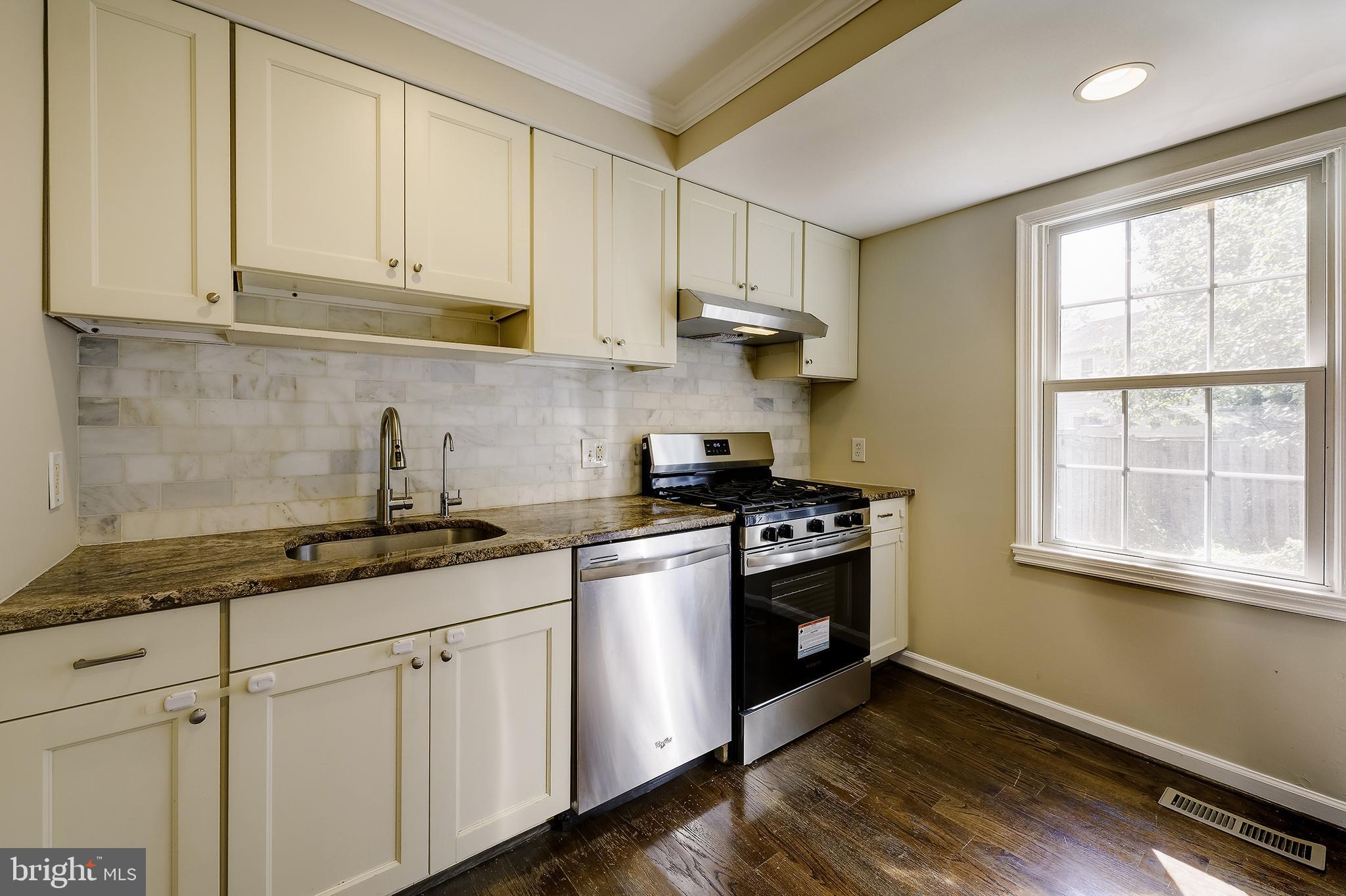 4 Ritchfield Court Rockville, MD 20850 - Photo 14 of 42