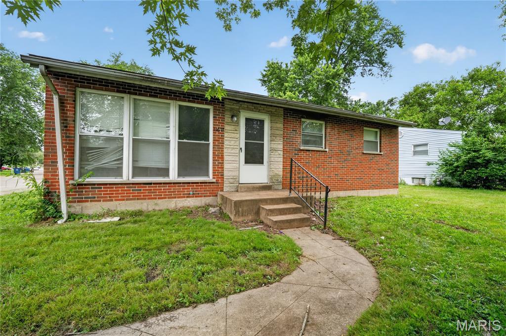 11617 Larimore Road St. Louis, MO 63138 - Photo 1 of 31