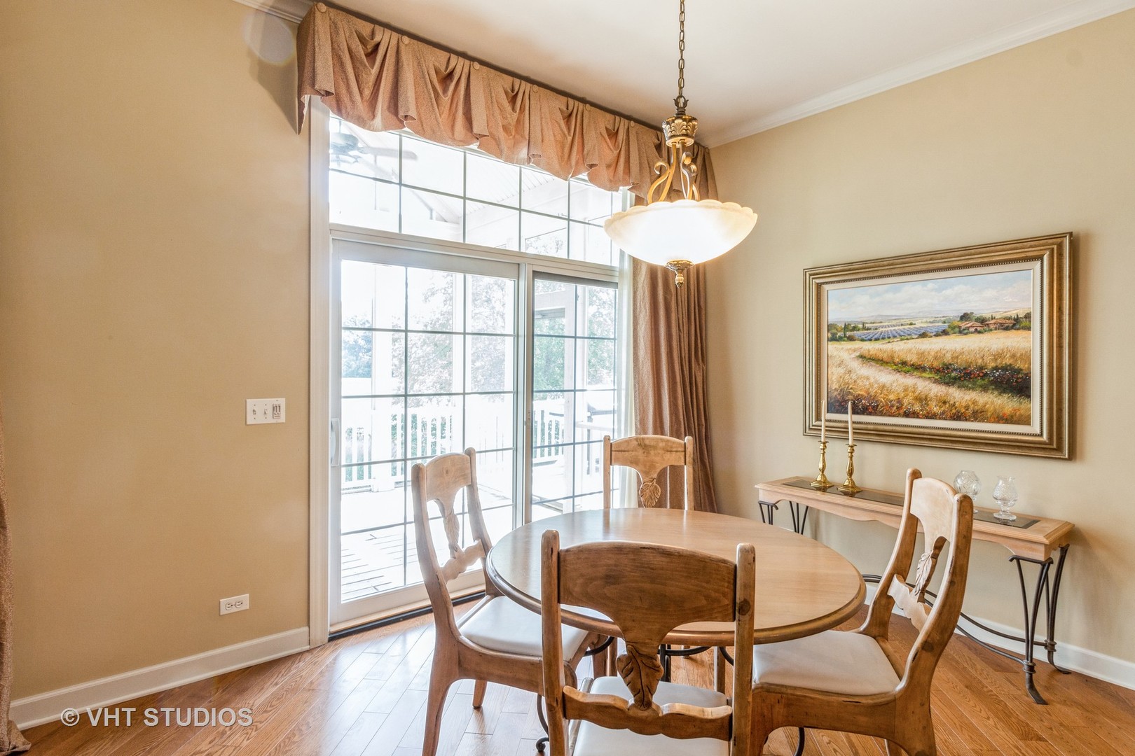 1 Sugar Maple Court Lake In The Hills, IL 60156 - Photo 5 of 29 a dining room with furniture and window