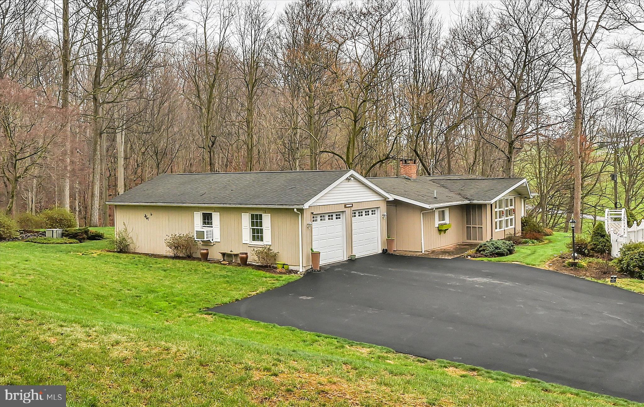 1534 Benton Hollow Road Drumore, PA 17518 - Photo 5 of 50 front view of a house and a yard