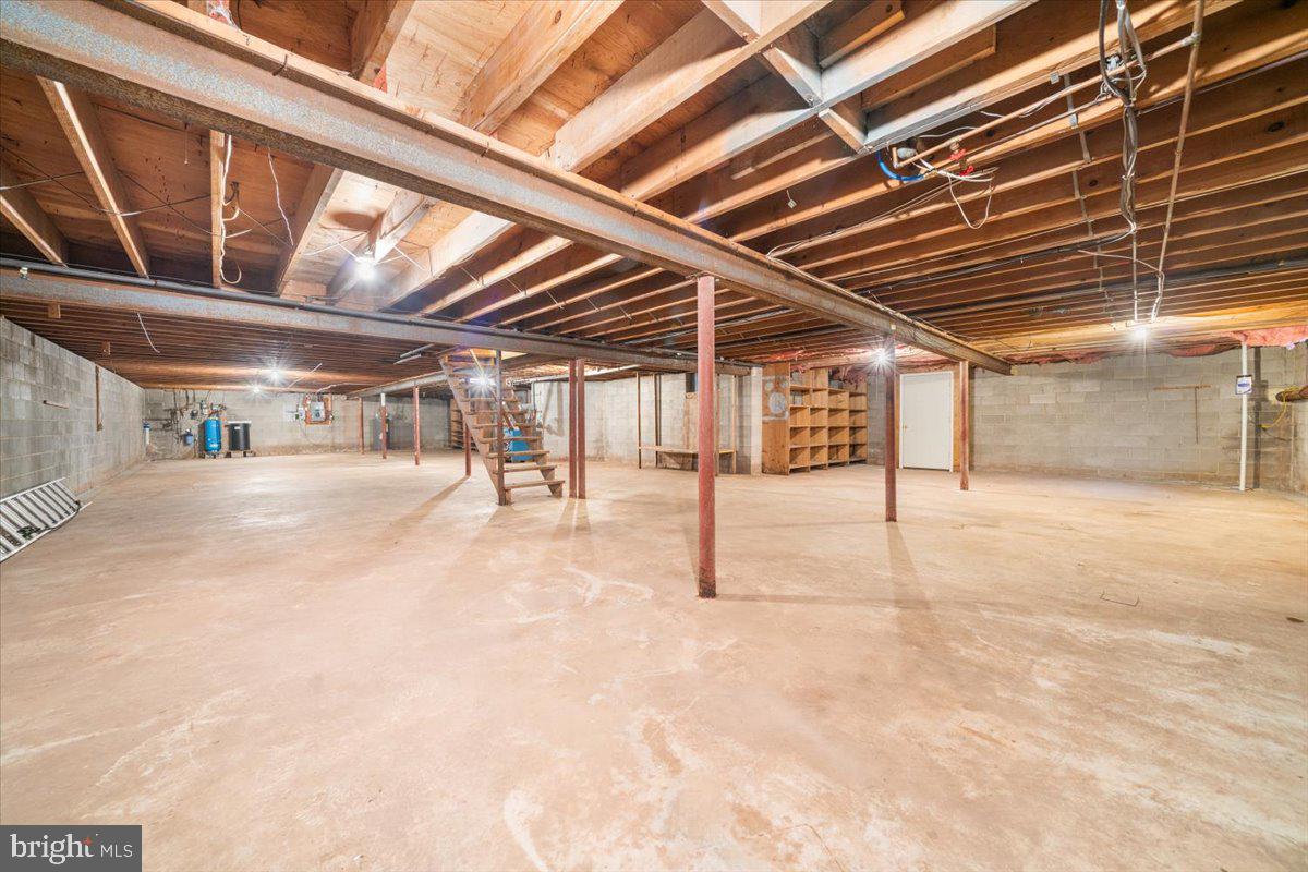 935 Ebelhare Road Pottstown, PA 19465 - Photo 46 of 52 a view of an empty room