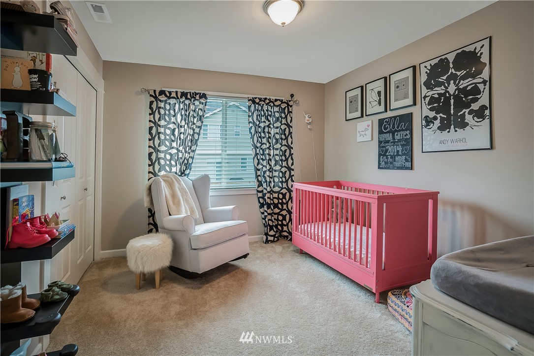 5619 Northeast 9th Street Renton, WA 98059 - Photo 19 of 23