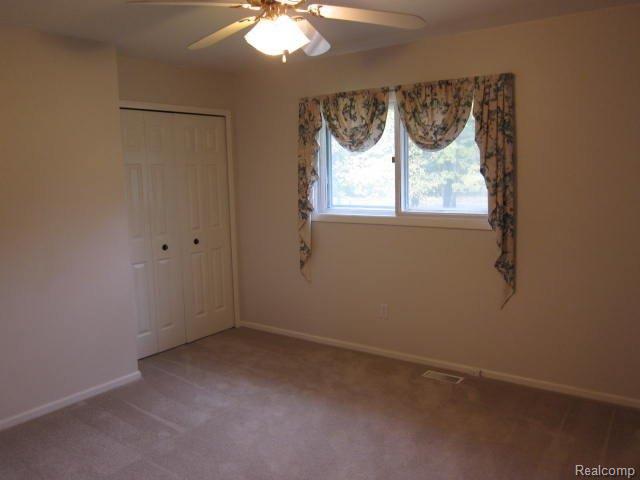 4871 Lakeshore Road Fort Gratiot, MI 48059 - Photo 10 of 15 BEDROOM II
