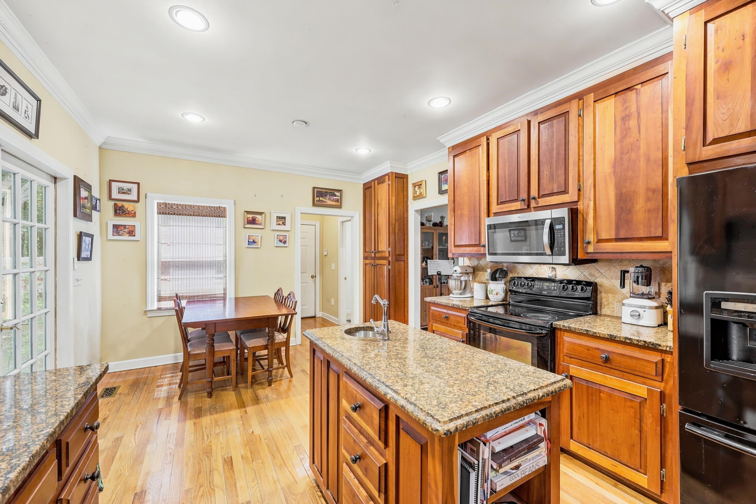 329 Great Lakes Road Pawleys Island, SC 29585 - Photo 16 of 56