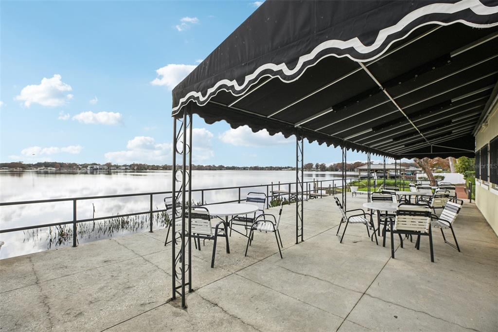 1500 Gay Road, Unit 21C Winter Park, FL 32789 - Photo 23 of 27 a view of a terrace with furniture