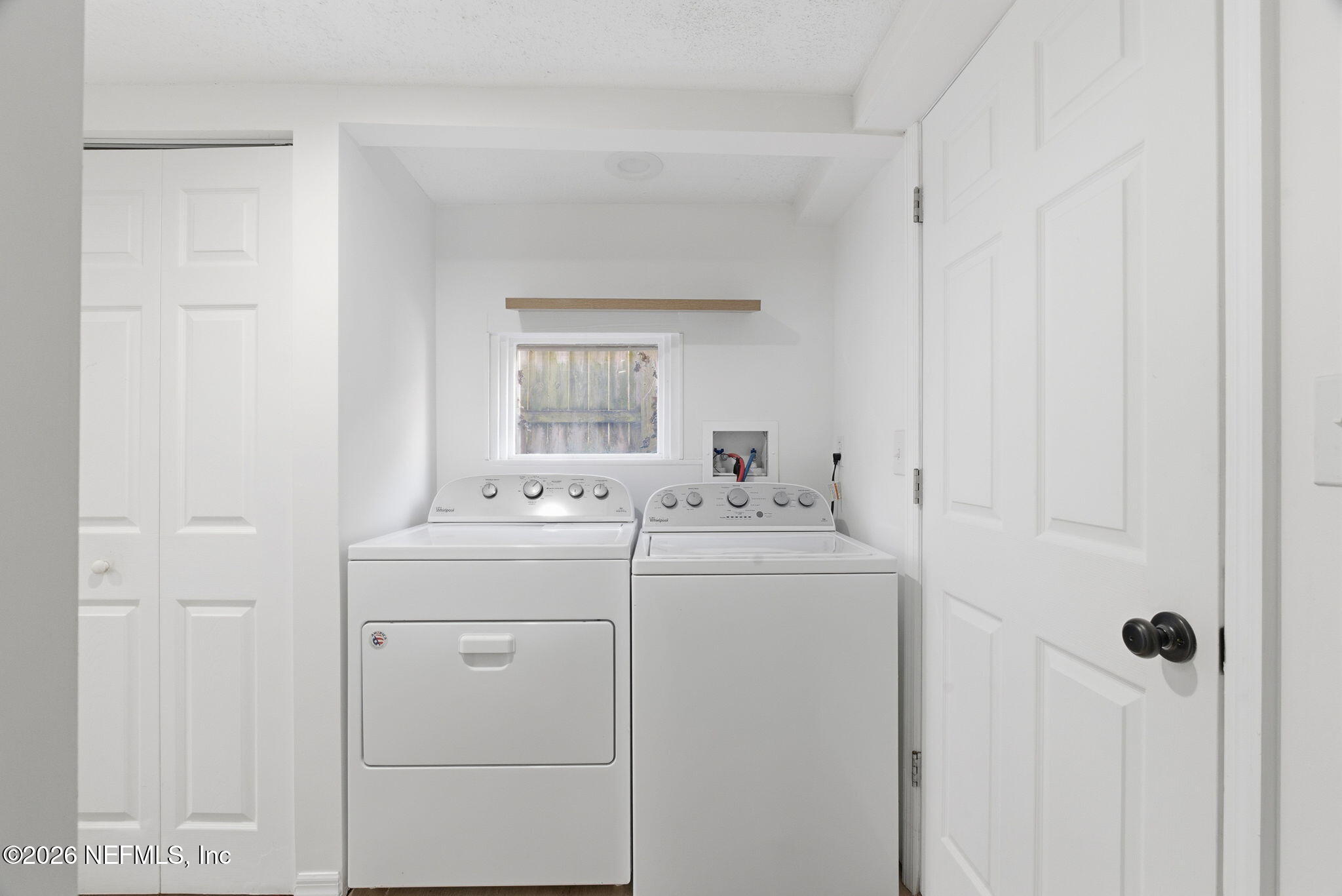 16 Myrtle Avenue St. Augustine, FL 32084 - Photo 33 of 47 a bathroom with a sink and a mirror