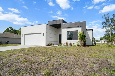$319,700 | 447 Redwing Street, Lehigh Acres, FL 33974
