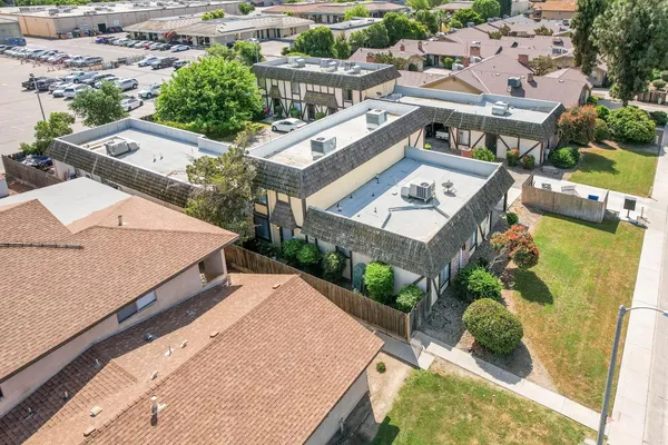 $800,000 | 2432 South Sallee Street, Visalia, CA 93277