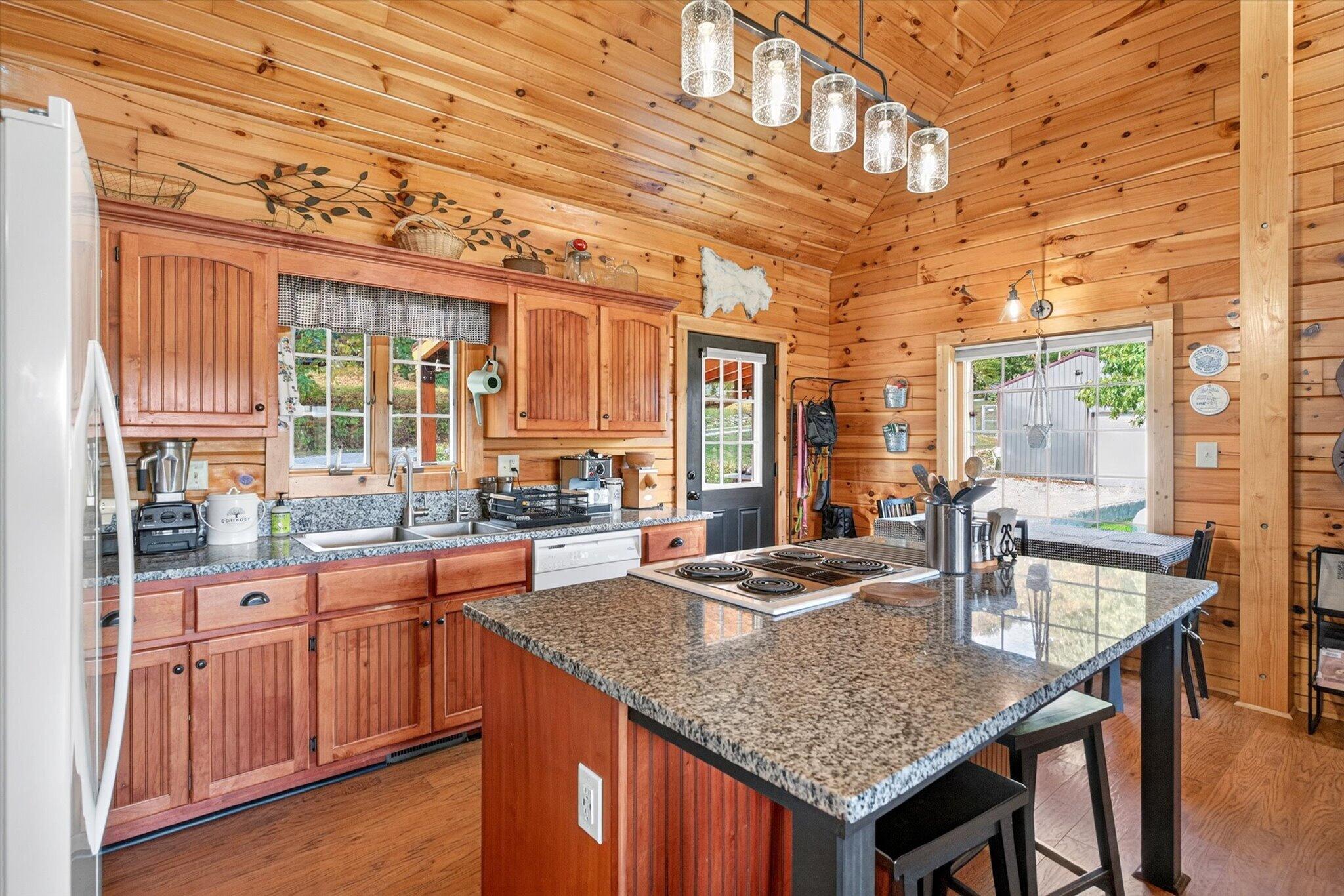1286 Josephine Road Flemington, MO 65650 - Photo 15 of 56 Kitchen