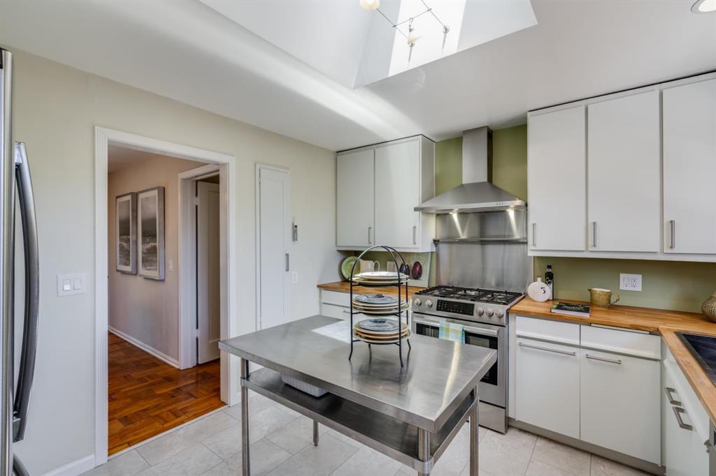 831 Bruce Drive Palo Alto, CA 94303 - Photo 11 of 28