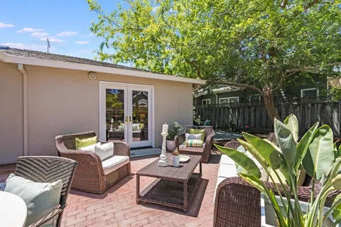 $7,800 | 831 Bruce Drive, Palo Alto, CA 94303