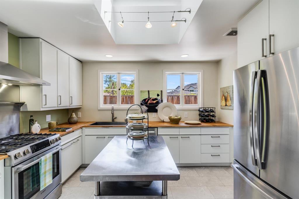 831 Bruce Drive Palo Alto, CA 94303 - Photo 8 of 28