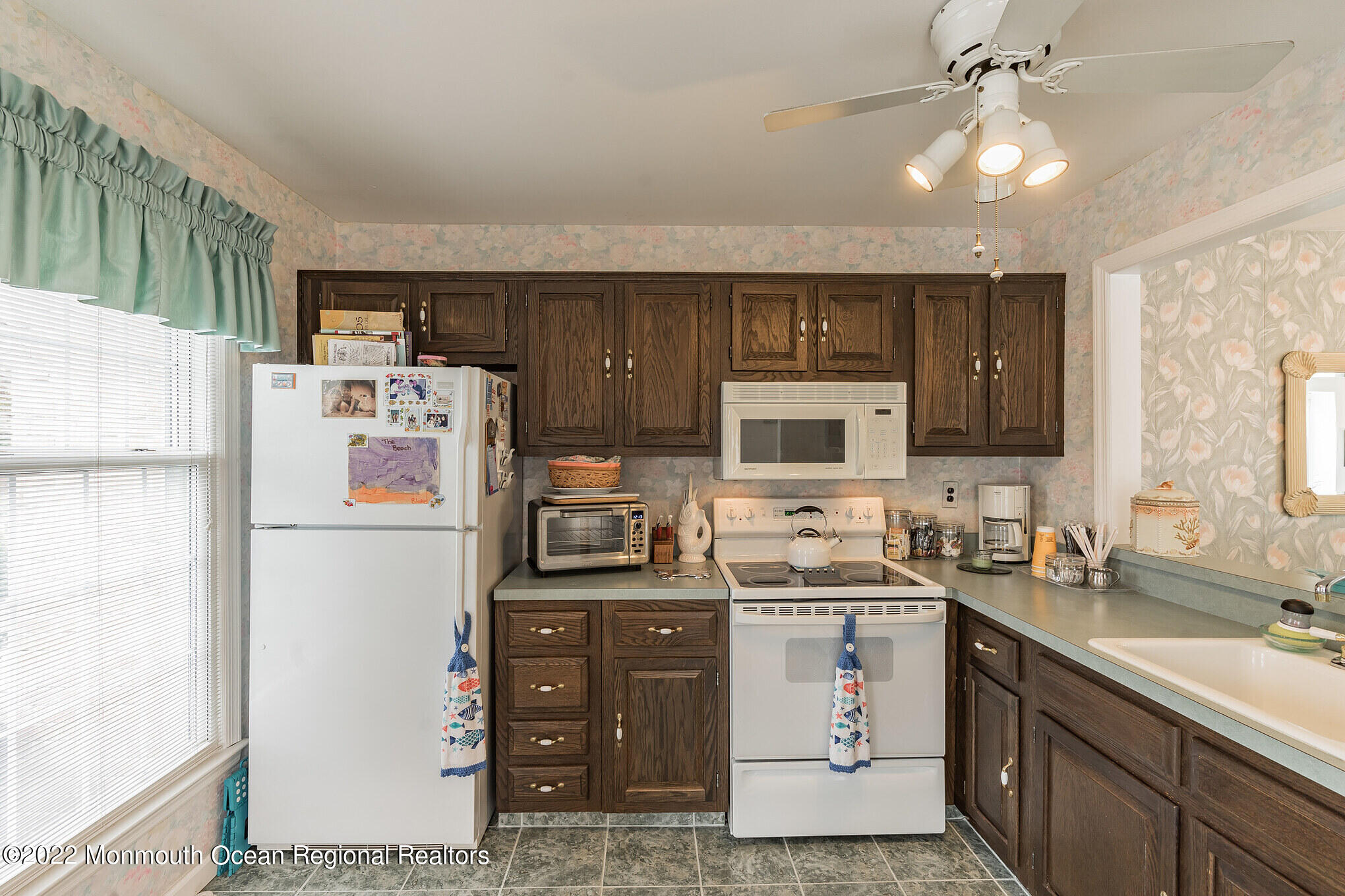 11 Wyckham Road Spring Lake Heights, NJ 07762 - Photo 10 of 28 DSC05381-10791352