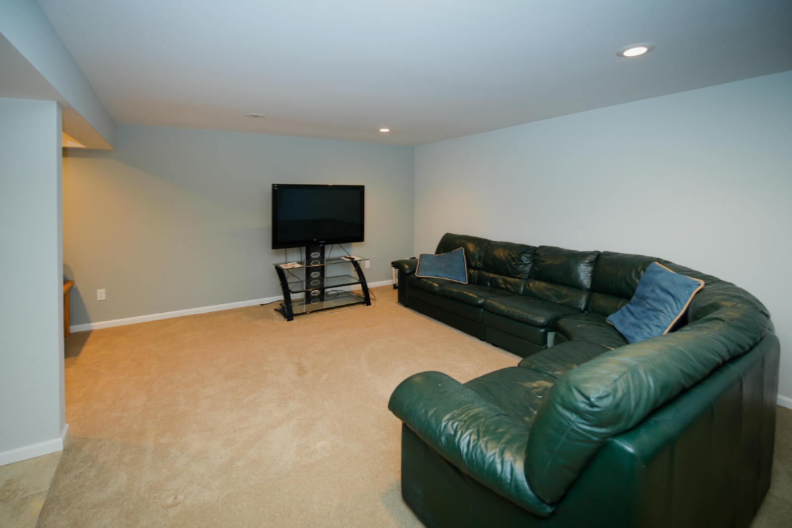1422 Lama Road Kalamazoo, MI 49008 - Photo 17 of 28 1422 Lama Rd-118