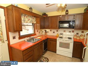 105 Sunset Hill Road Boyertown, PA 19512 - Photo 5 of 12 Kitchen