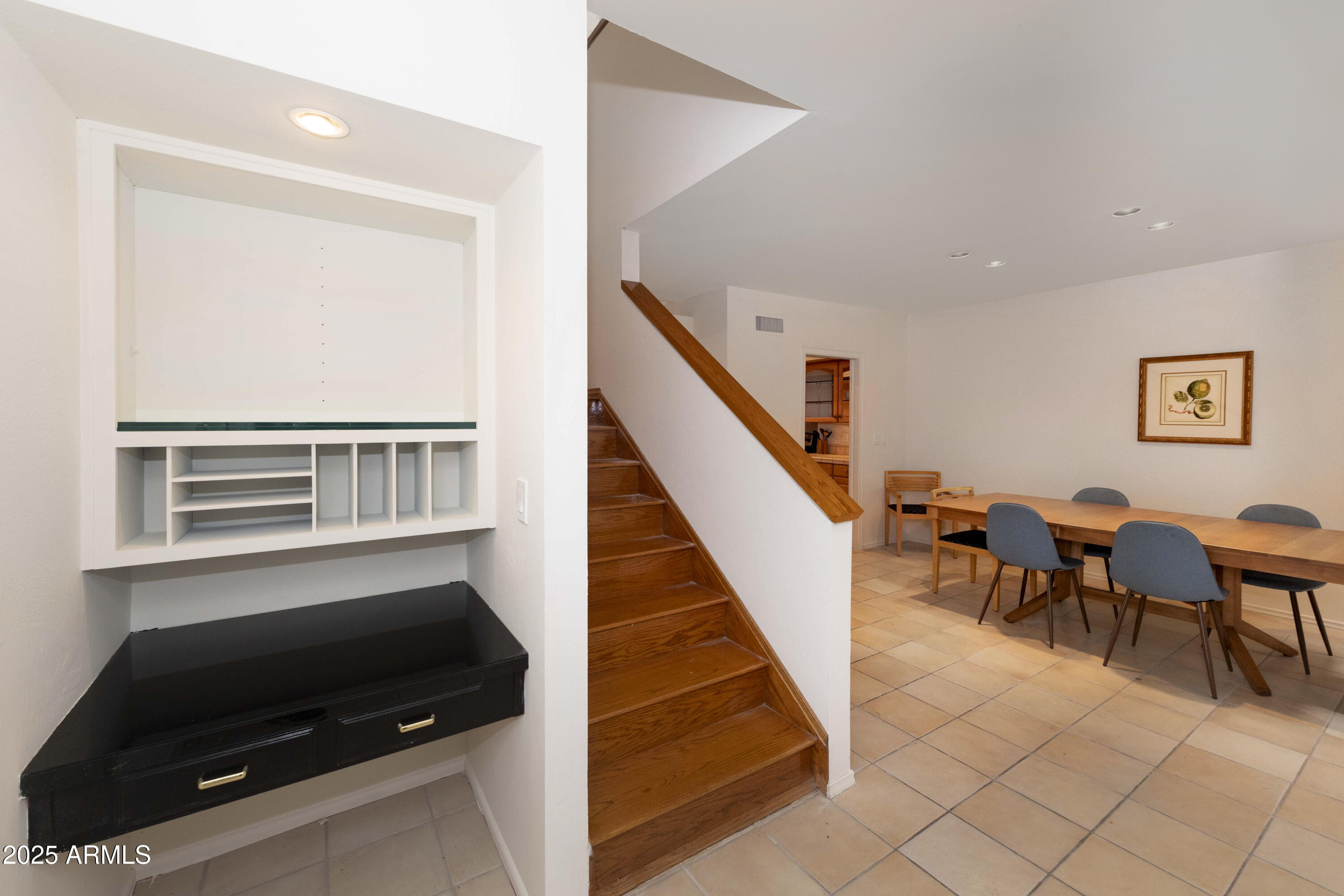 4446 East Camelback Road, Unit 109 Phoenix, AZ 85018 - Photo 12 of 42 R-4446 E Camelback Rd Uit 109 Scottsdale