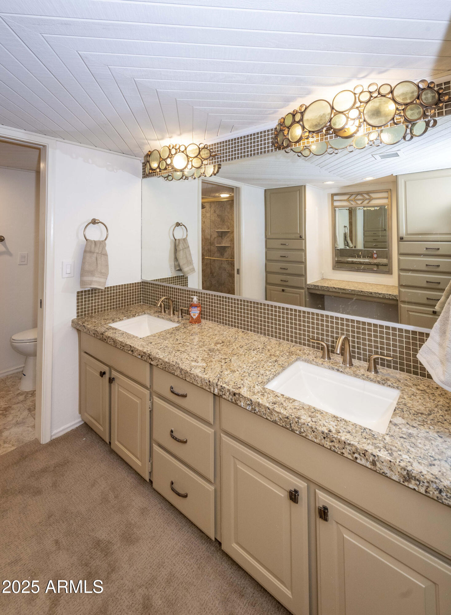 4446 East Camelback Road, Unit 109 Phoenix, AZ 85018 - Photo 23 of 42 R-4446 E Camelback Rd Uit 109 Scottsdale