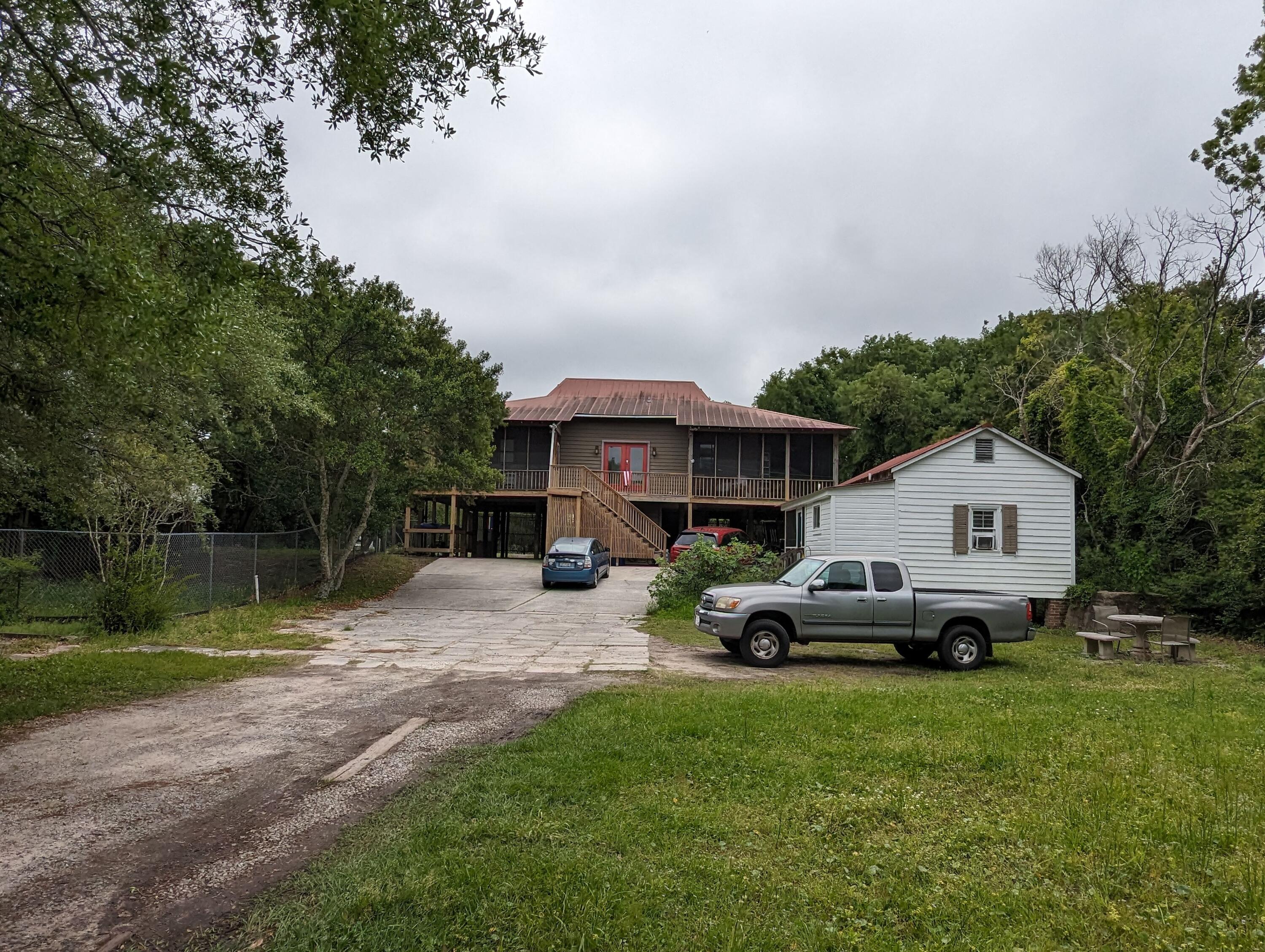 2668 Middle Street Sullivans Island, SC 29482 - Photo 6 of 9 PXL_20240426_172453855
