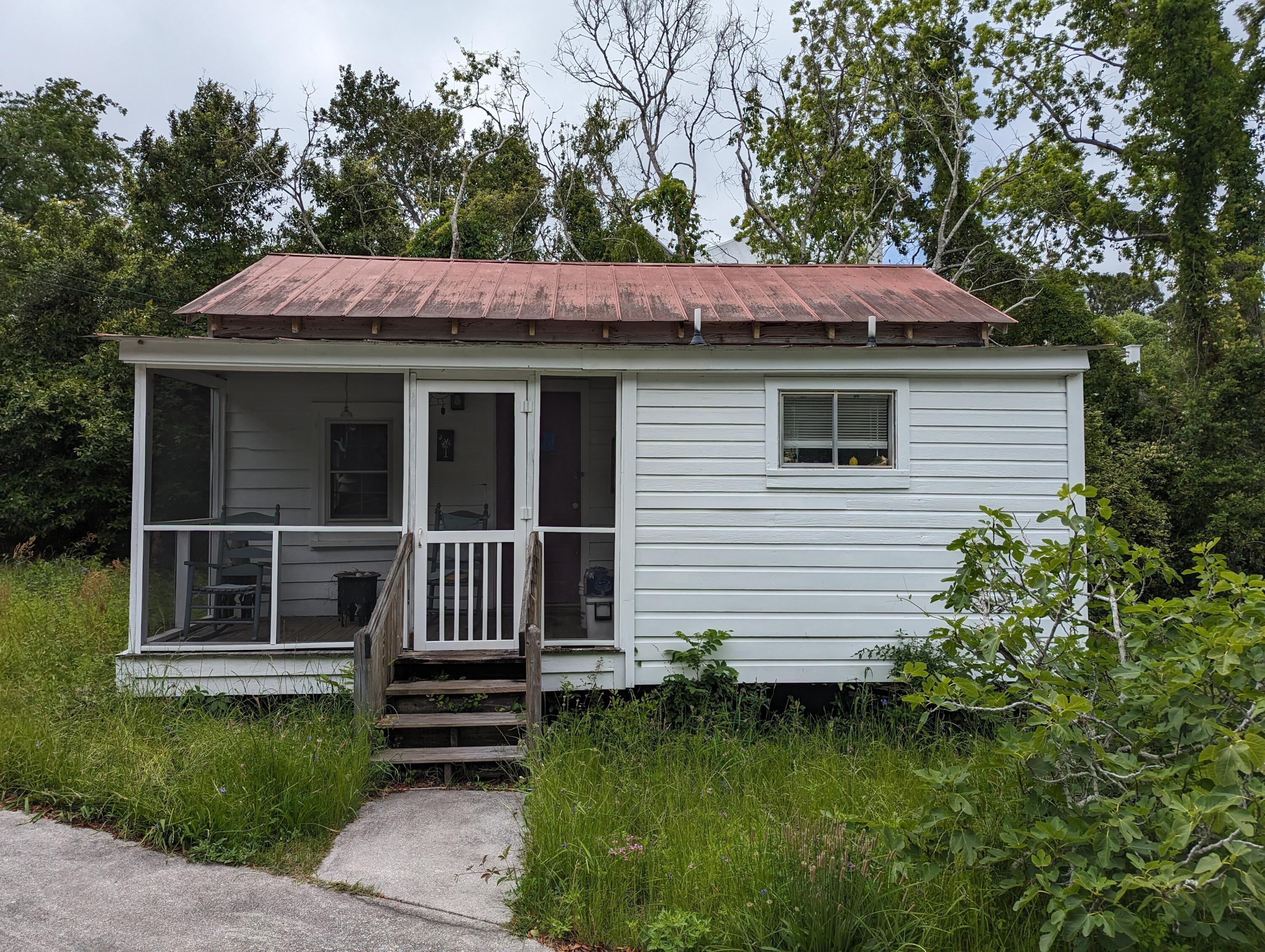 2668 Middle Street Sullivans Island, SC 29482 - Photo 8 of 9 PXL_20240426_172556563