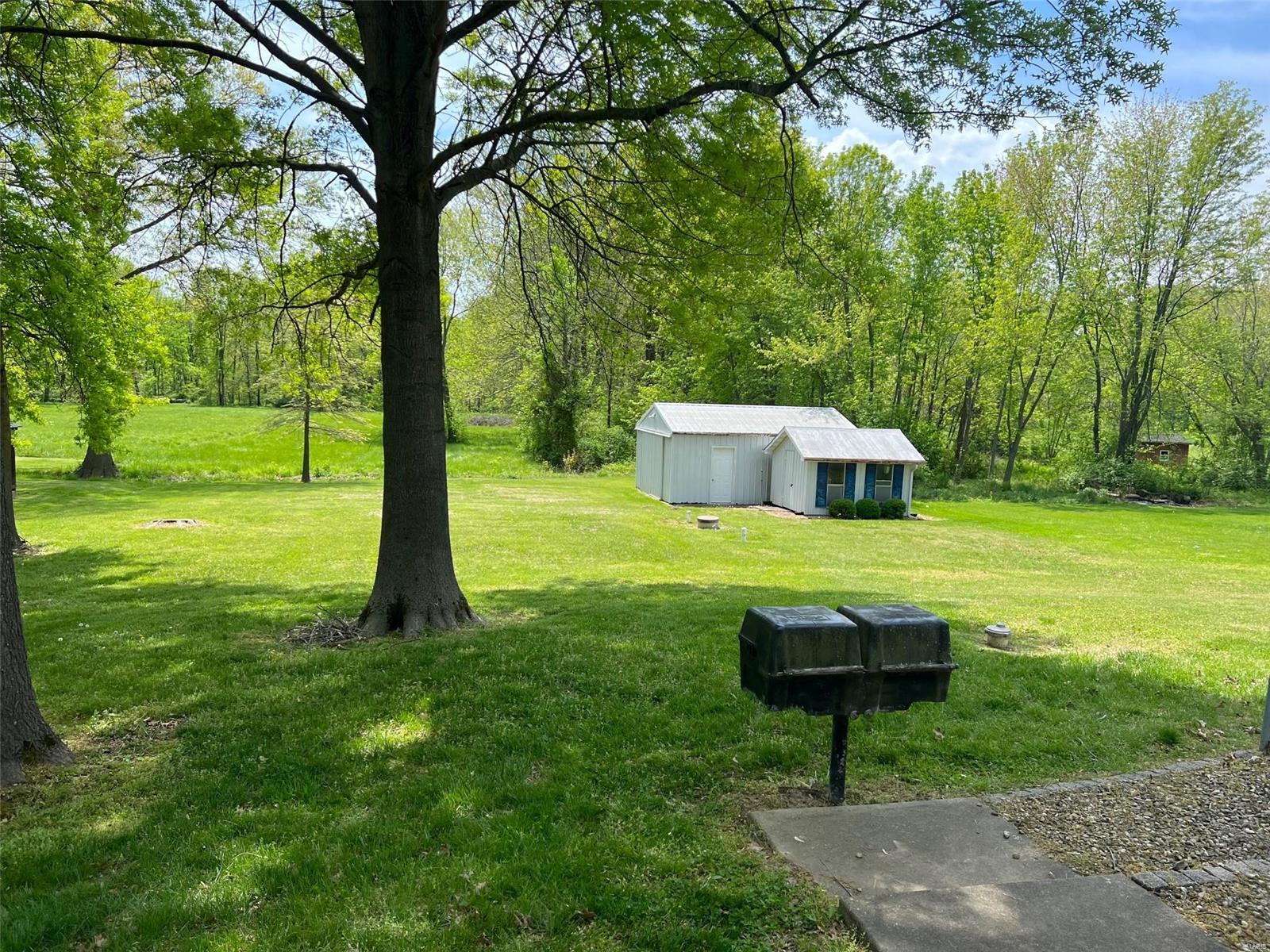 1050 Hackmann Road St. Paul, MO 63366 - Photo 8 of 12