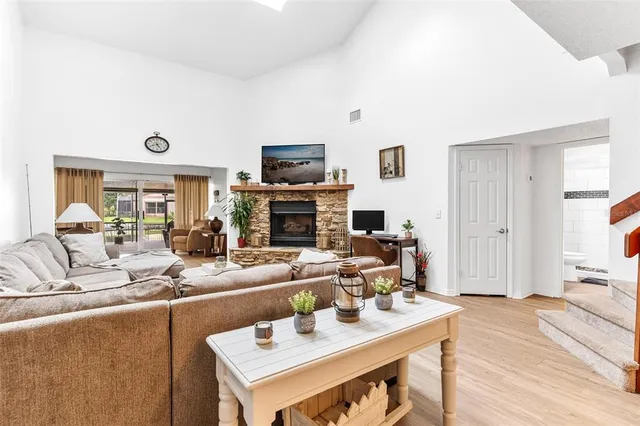 $409,000 | 1097 Palm Harbor Drive, Leesburg, FL 34748