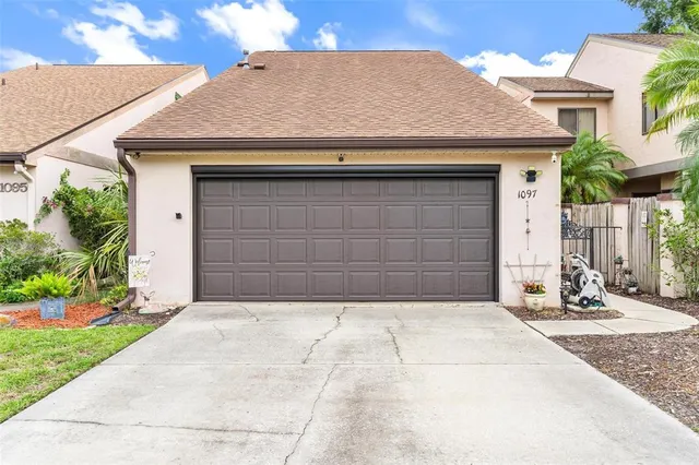 $409,000 | 1097 Palm Harbor Drive, Leesburg, FL 34748