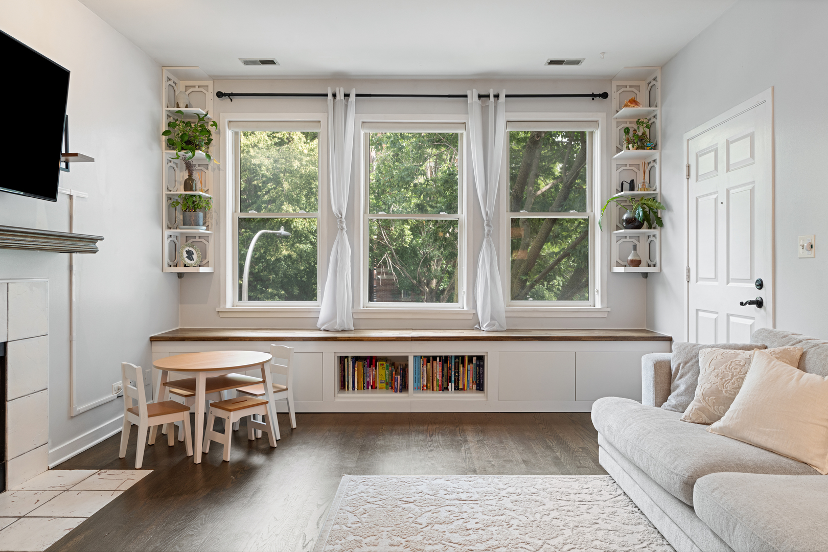 1301 West Fillmore Street, Unit B Chicago, IL 60607 - Photo 4 of 23