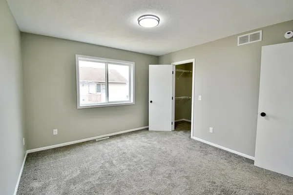 $299,900 | 613 7th Street South, Sartell, MN 56377