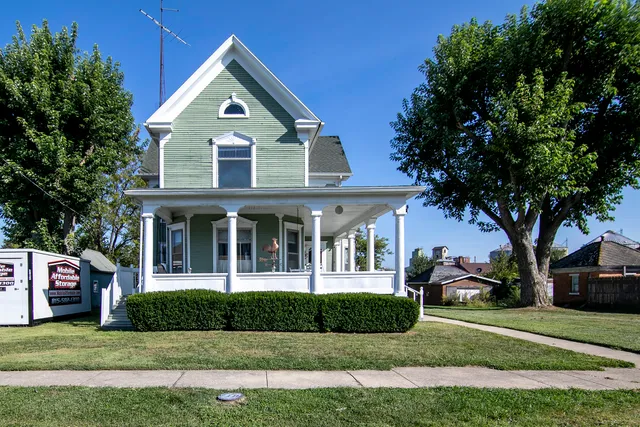 $198,000 | 105 West Dorion Street, Beaverville, IL 60912