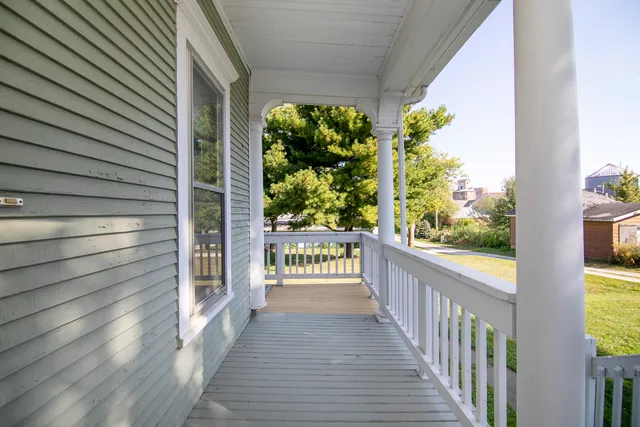 $198,000 | 105 West Dorion Street, Beaverville, IL 60912