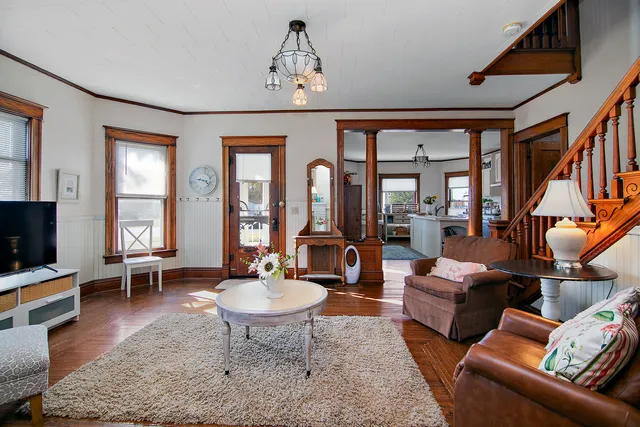 $198,000 | 105 West Dorion Street, Beaverville, IL 60912