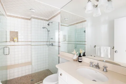 $2,195,000 | 35 Rivers Road, East Hampton, NY 11937