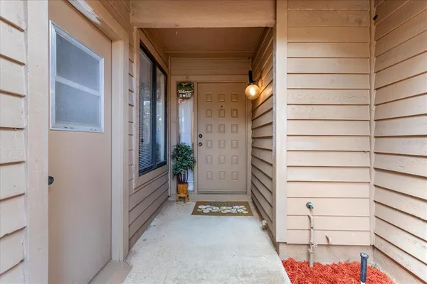 $305,000 | 432 Stanton Place, Longwood, FL 32779