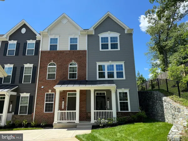 $2,950 | 18374 Reaper Hl Court, Triangle, VA 22172