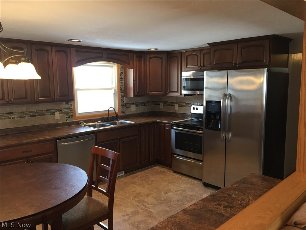 115 North Ridge Road Mansfield, OH 44905 - Photo 7 of 12 Gallery Image 7
