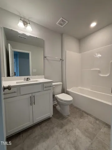 $2,300 | 525 Hanover Shore Lane, Raleigh, NC 27610