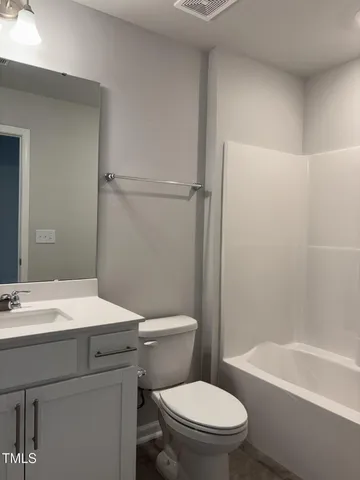 $2,300 | 525 Hanover Shore Lane, Raleigh, NC 27610