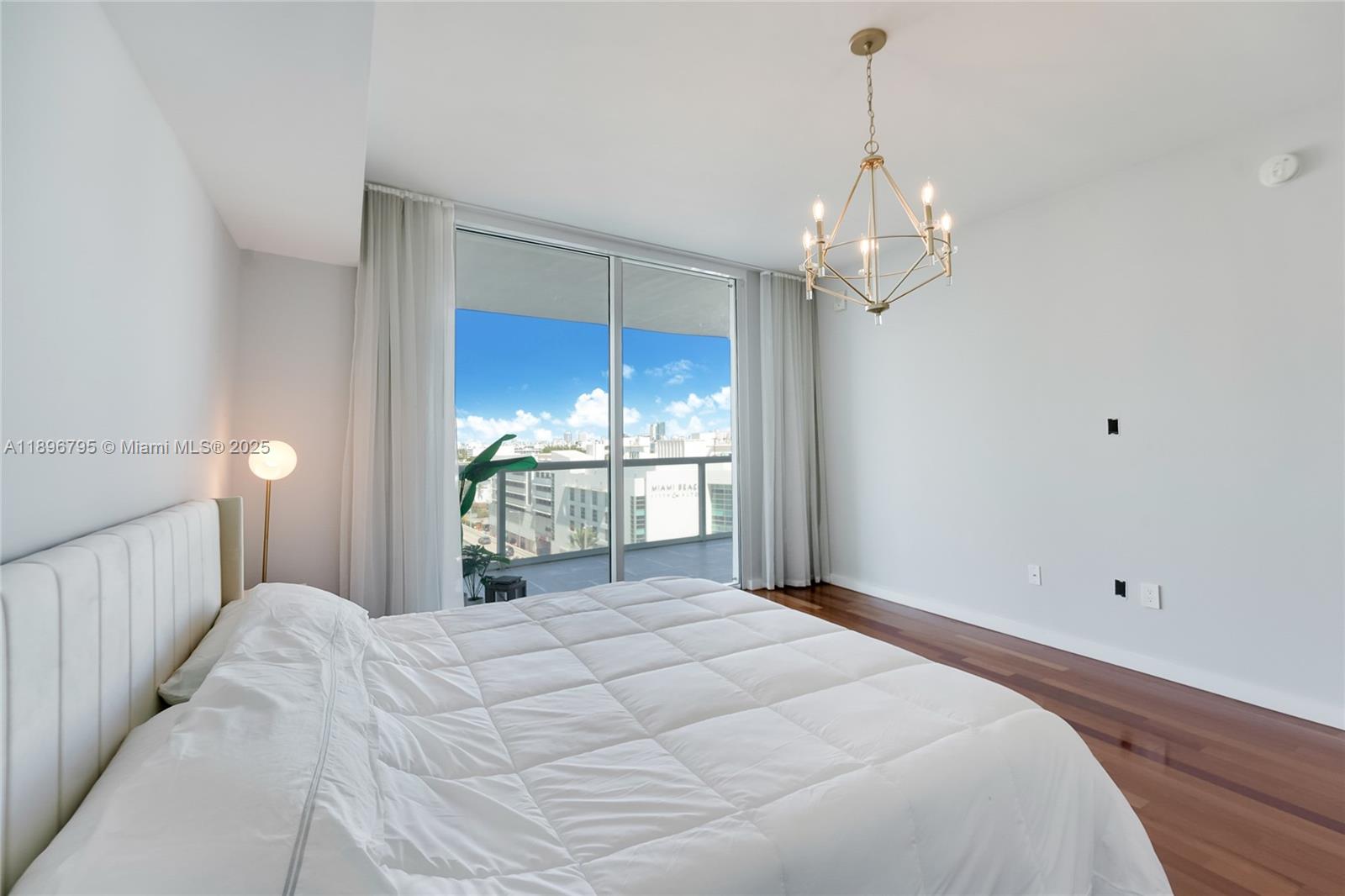 450 Alton Road, Unit 906 Miami Beach, FL 33139 - Photo 25 of 77