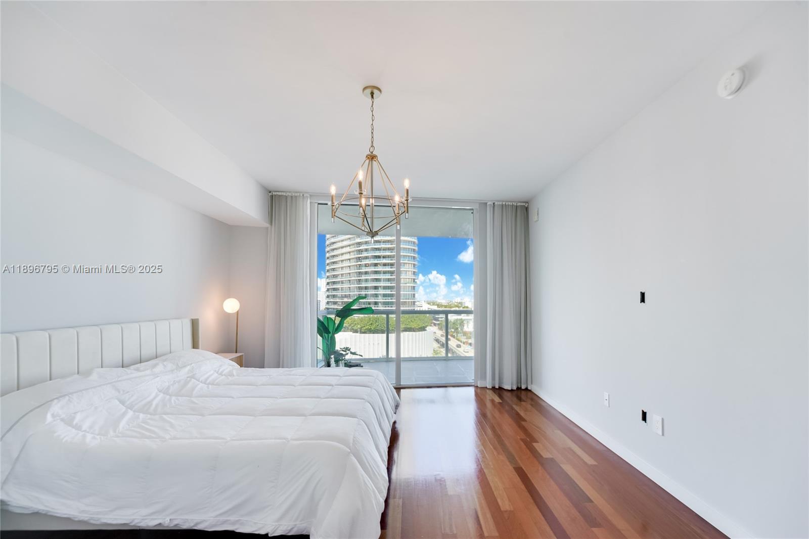 450 Alton Road, Unit 906 Miami Beach, FL 33139 - Photo 26 of 77